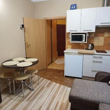 Apartamenty W Jantar - Lilasun ชกลาร์สกา ปอเรมบา ภายนอก รูปภาพ