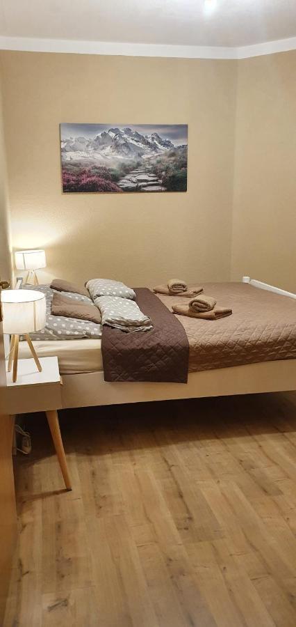 Apartamenty W Jantar - Lilasun ชกลาร์สกา ปอเรมบา ภายนอก รูปภาพ